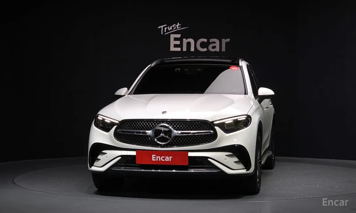 Mercedes-Benz GLC-Class 2023 GLC300 4MATIC AMG Line