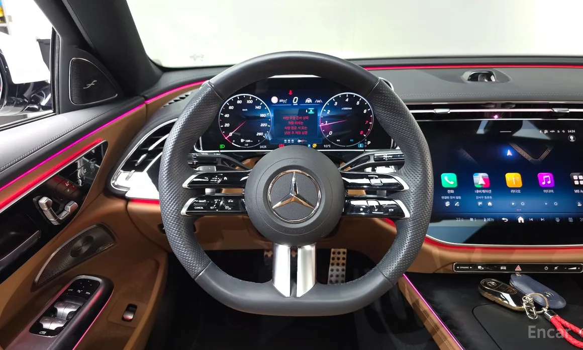 Mercedes-Benz E-Class 2024 E300 4MATIC AMG Line