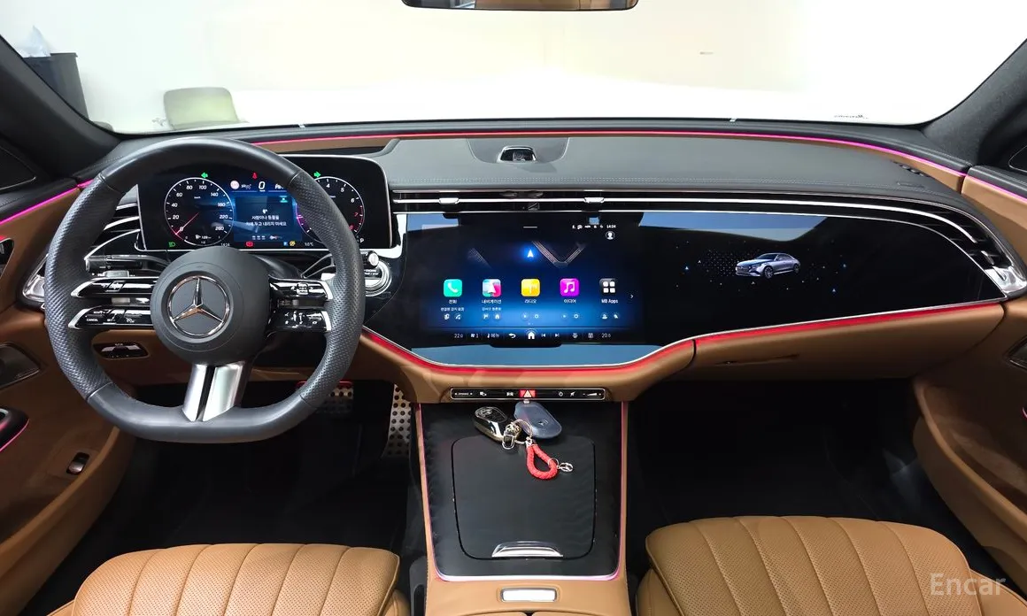 Mercedes-Benz E-Class 2024 E300 4MATIC AMG Line