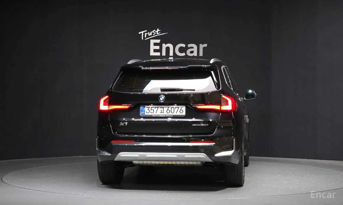 BMW X1 2023 xDrive 20i xLine