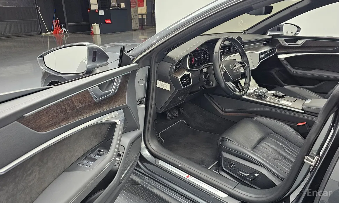 Audi A7 2018 55 TFSI Quattro Premium