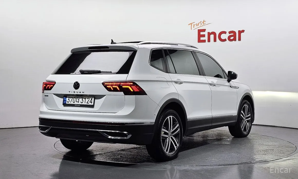 Volkswagen Tiguan 2018 2.0 TSI Prestige