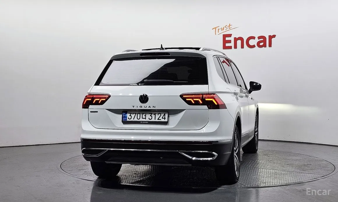 Volkswagen Tiguan 2018 2.0 TSI Prestige