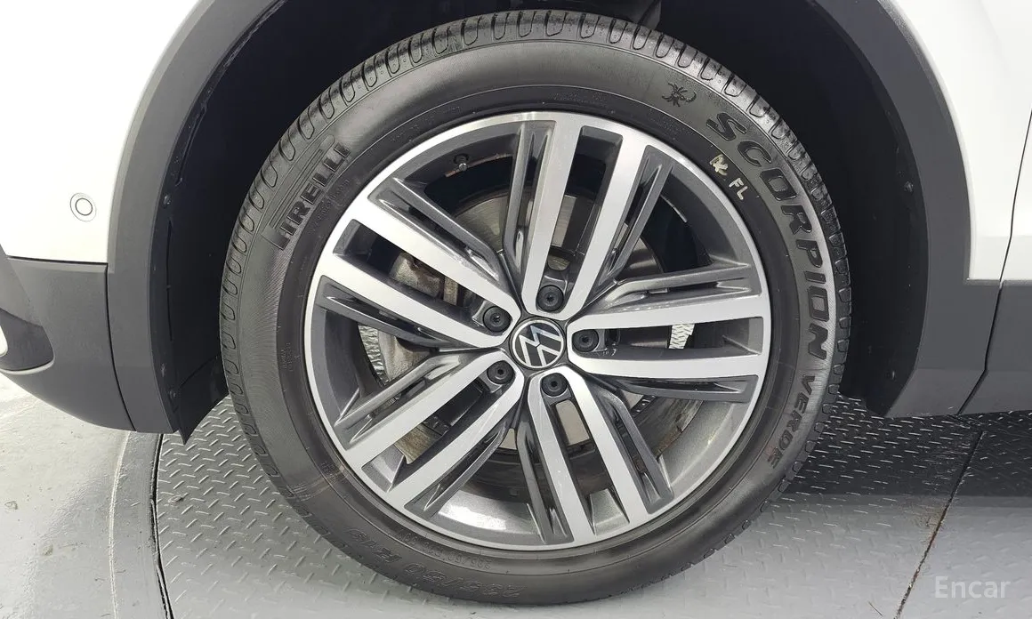 Volkswagen Tiguan 2018 2.0 TSI Prestige