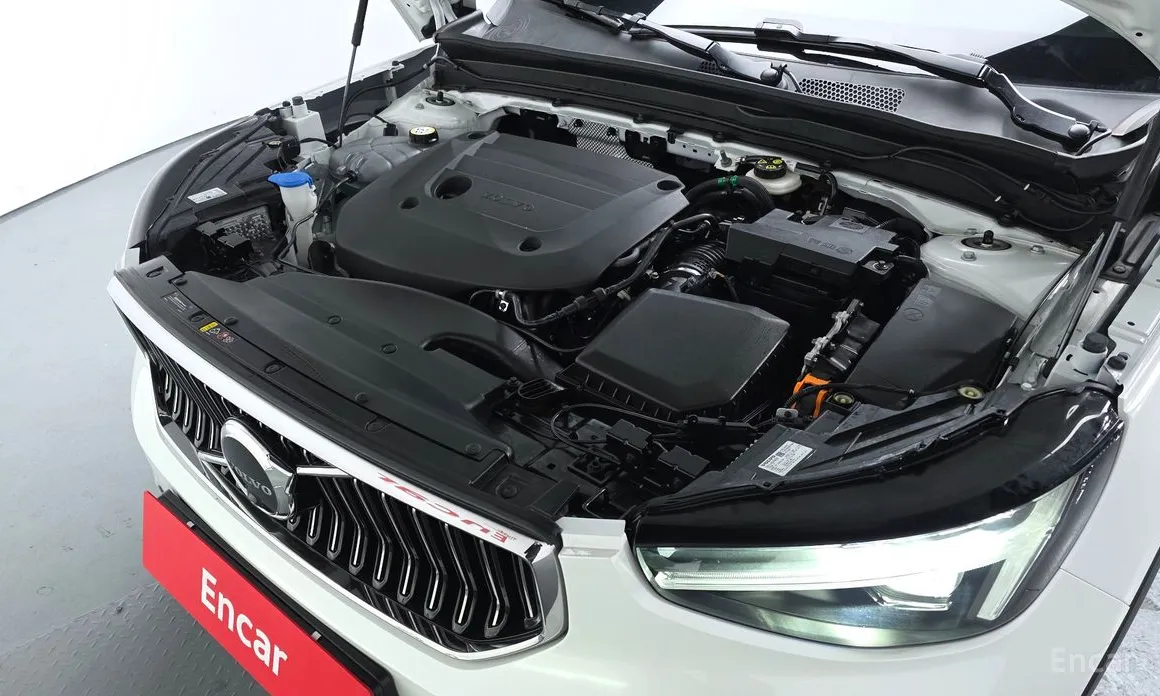 Volvo XC40 2018 B4 Ultra Bright