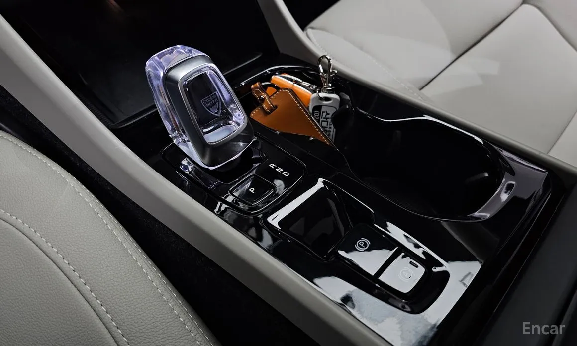 Volvo XC40 2018 B4 Ultra Bright