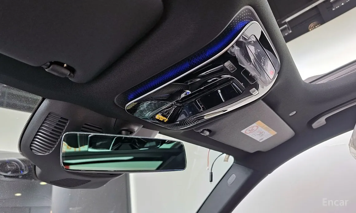 Mercedes-Benz GLC-Class 2023 GLC300 4MATIC AMG Line