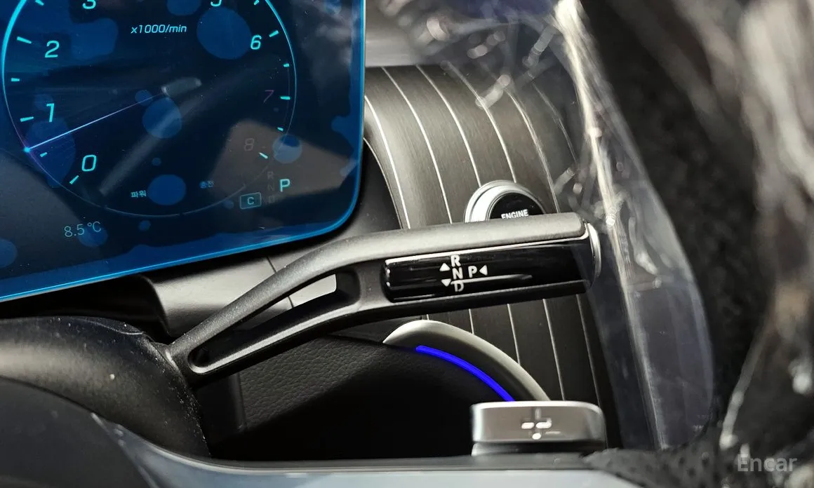 Mercedes-Benz GLC-Class 2023 GLC300 4MATIC AMG Line