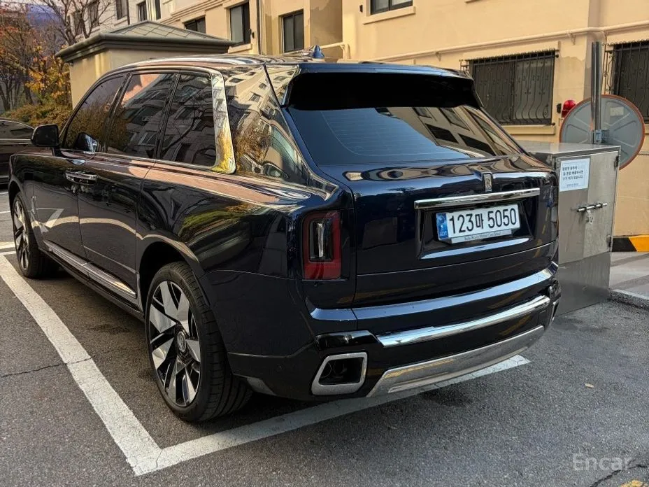 Rolls-Royce Cullinan 2018 6.7 V12
