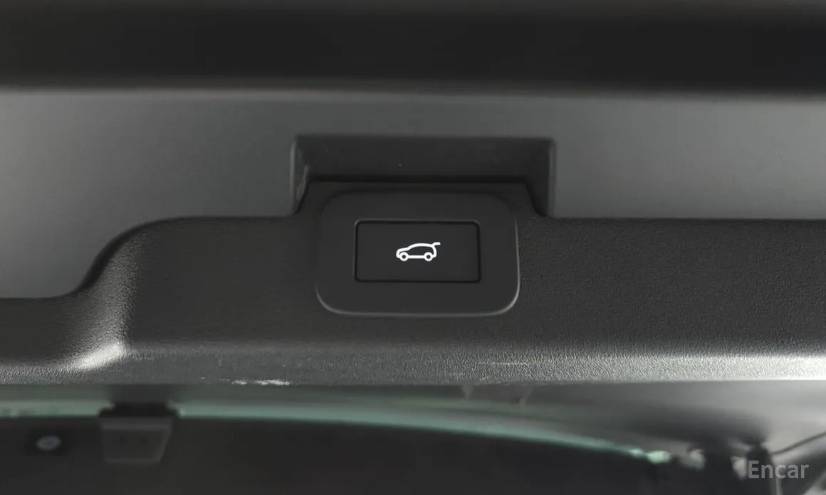 Land Rover Discovery 2017 2.0 P300 SE