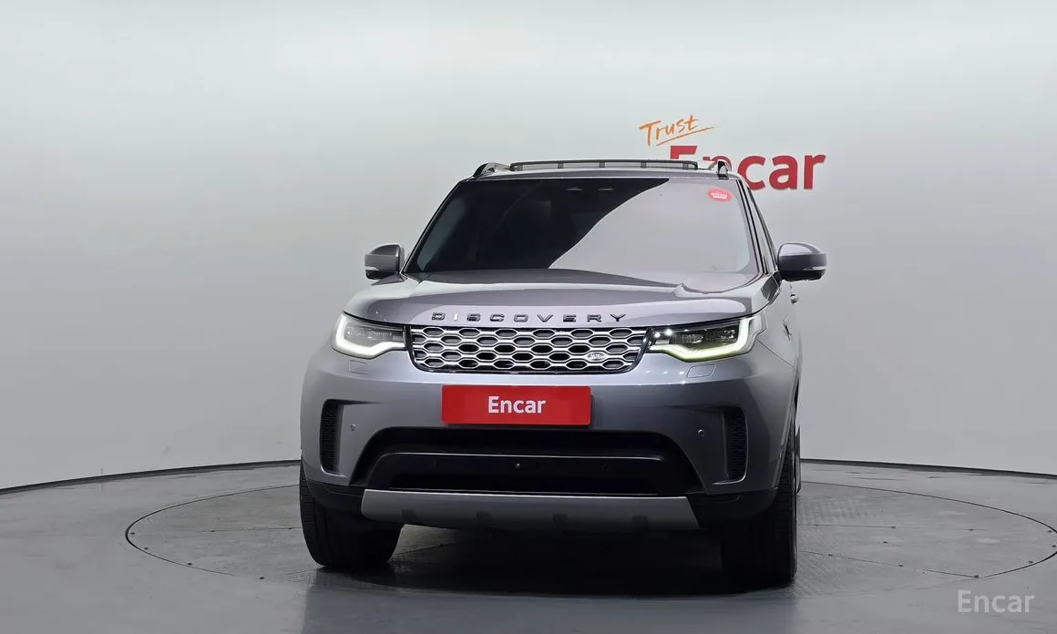 Land Rover Discovery 2017 2.0 P300 SE