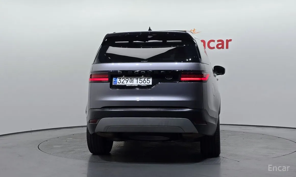 Land Rover Discovery 2017 2.0 P300 SE