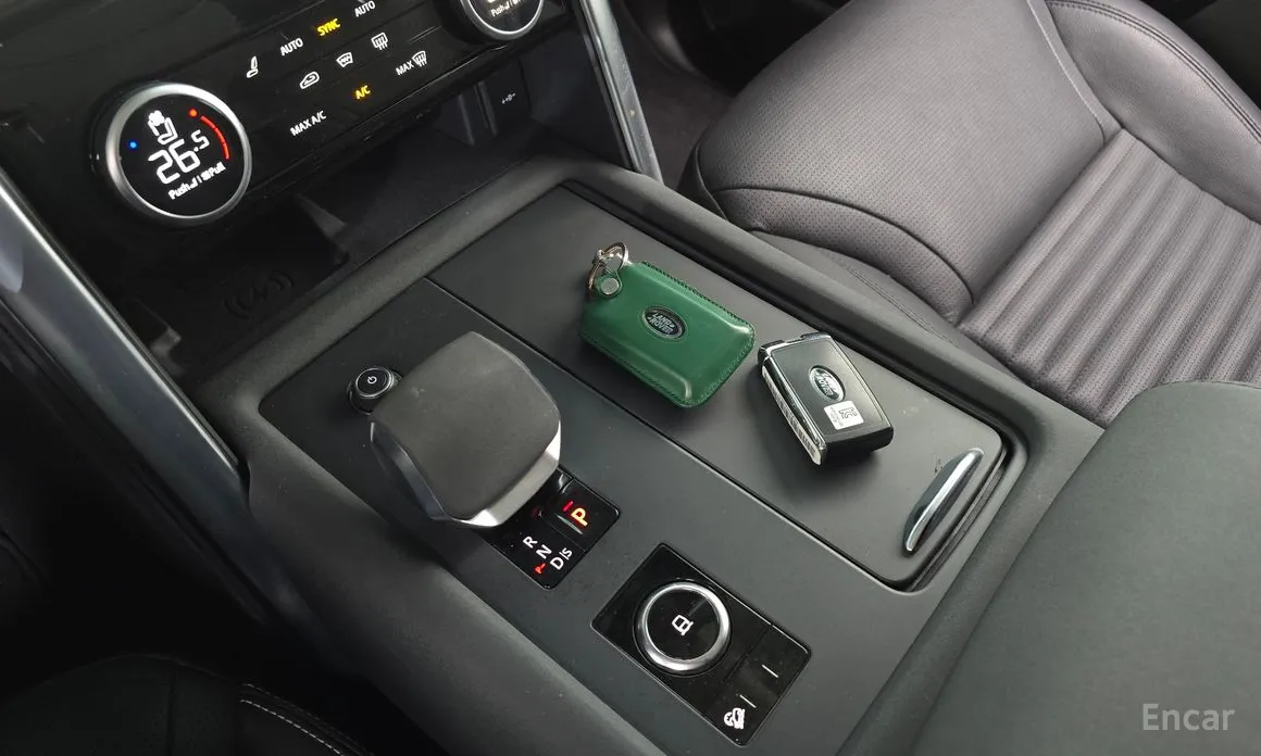 Land Rover Discovery 2017 2.0 P300 SE