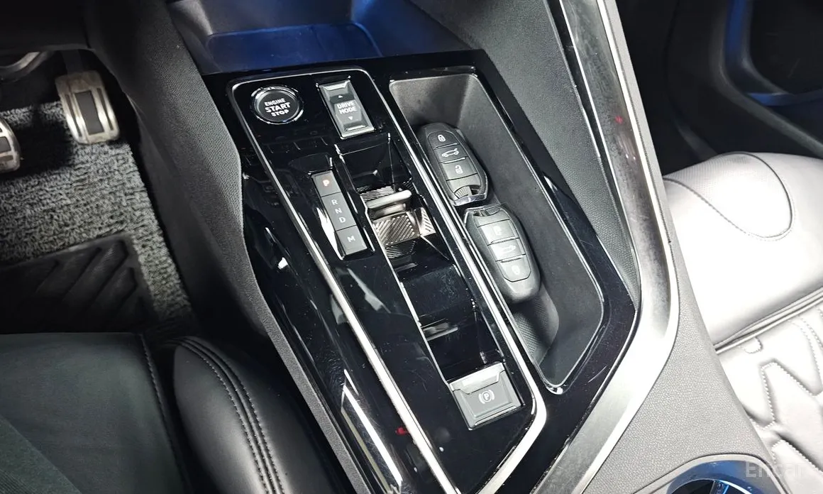 Peugeot 5008 2017 1.2 Pure Tech GT