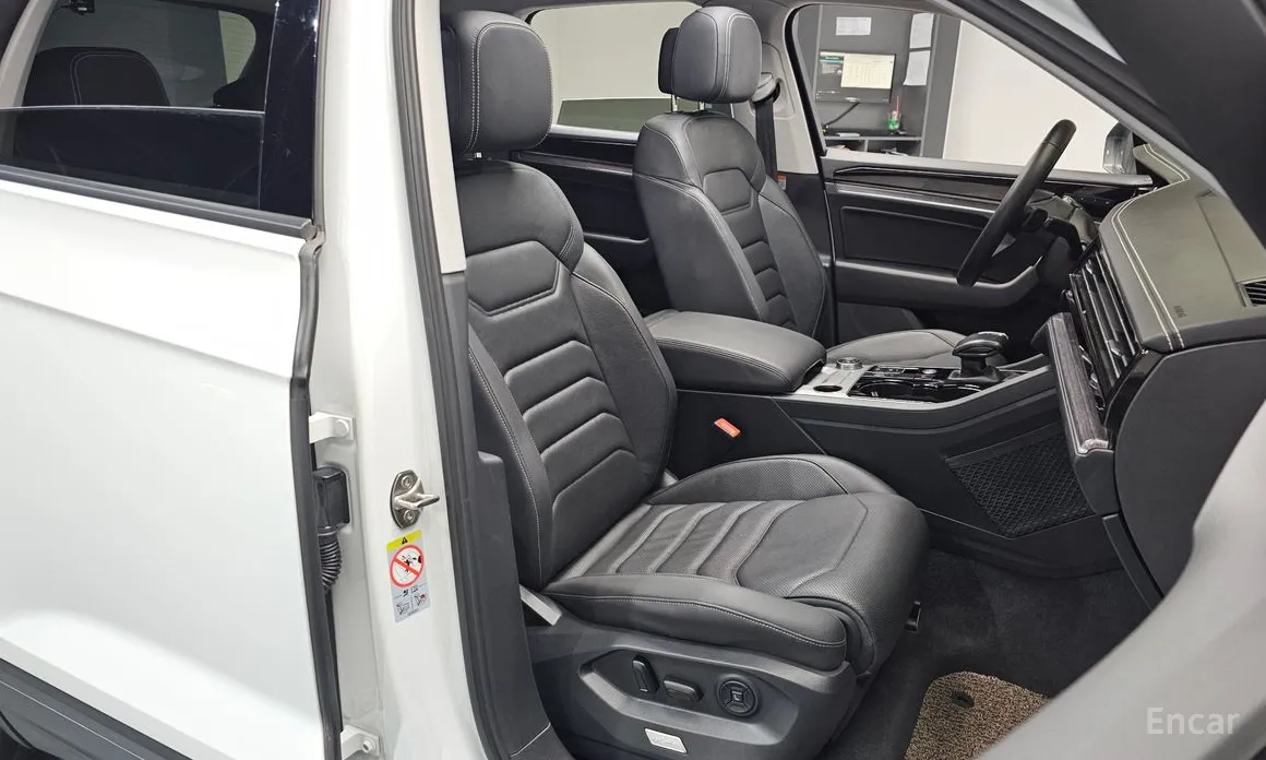 Volkswagen Touareg 2019 3.0 TDI Premium