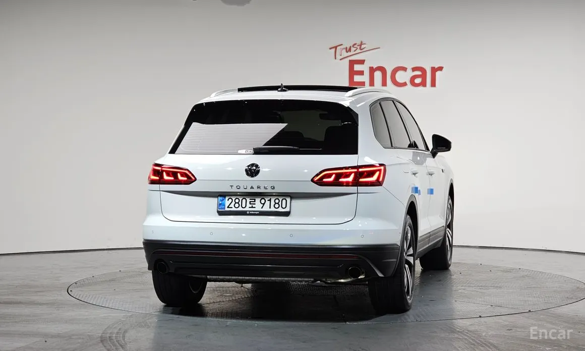 2019 Volkswagen Touareg