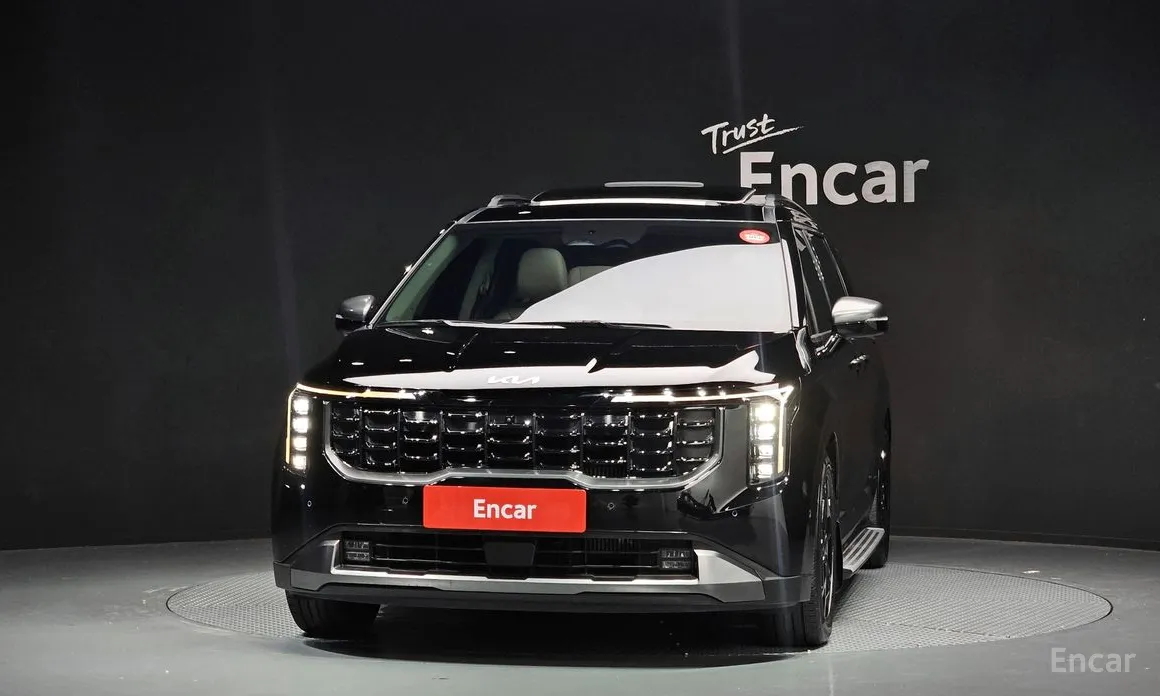Kia Carnival 2023 7-Seater Gravity