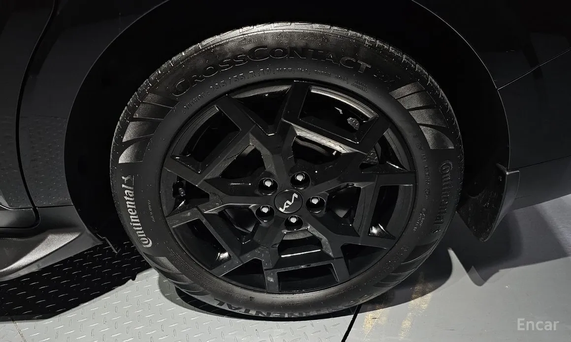 Kia Carnival 2023 7-Seater Gravity