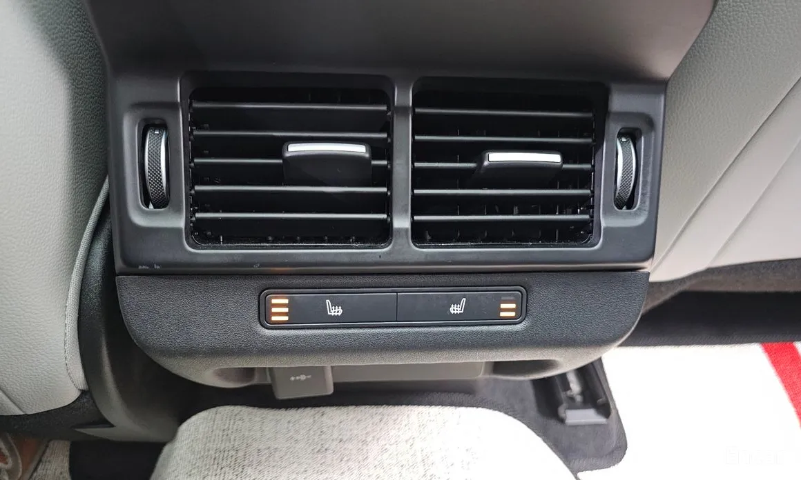 Land Rover Range Rover Evoque 2019 P250 SE