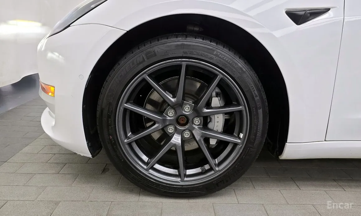 Tesla Model 3 2017 Long Range