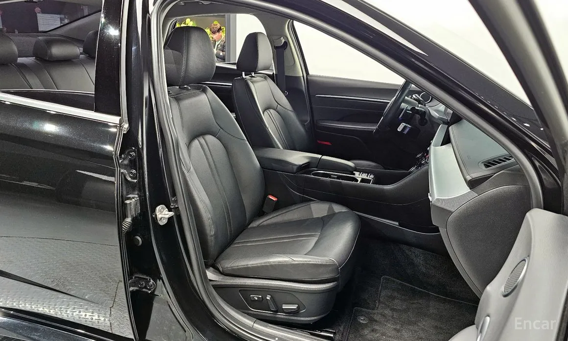 Hyundai Sonata 2023 2.0