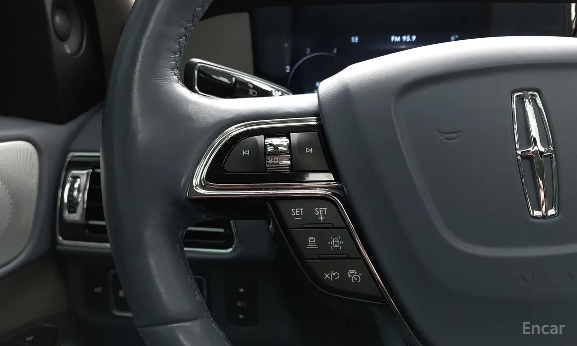 Lincoln Navigator 2018 3.5L Black Label