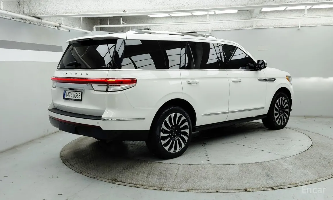 Lincoln Navigator 2018 3.5L Black Label