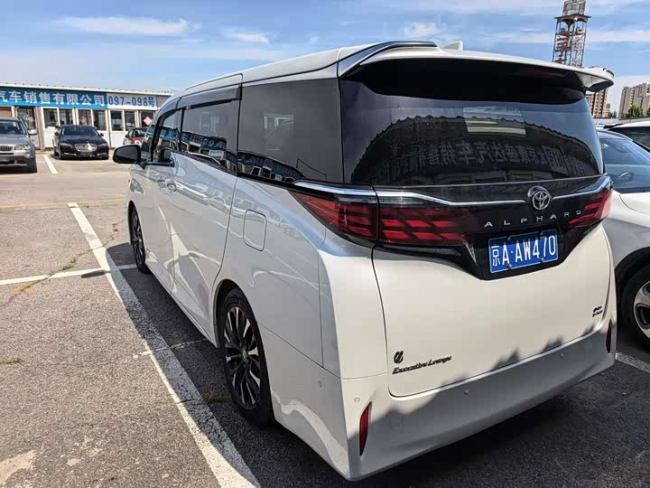 Toyota Alphard 2024 2024款 双擎 2.5L 尊贵版