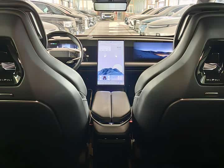 HiPhi Y 2023 2023款 560km 先锋版