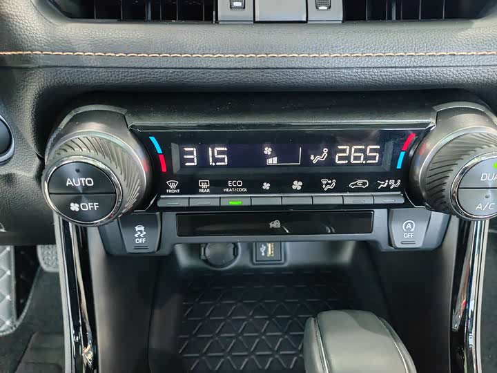 Toyota Wildlander 2024 2024款 2.0L CVT两驱豪华PLUS版