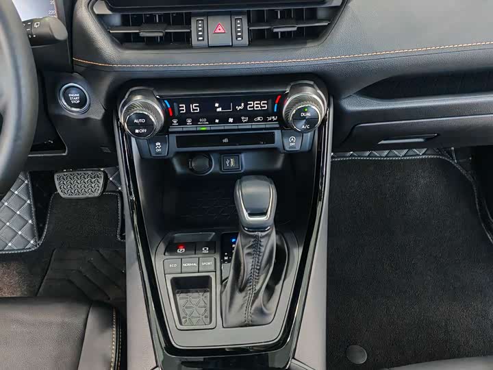 Toyota Wildlander 2024 2024款 2.0L CVT两驱豪华PLUS版