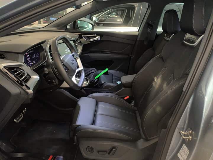 Audi Q4 e-tron 2024 2024款 40 e-tron 创行版