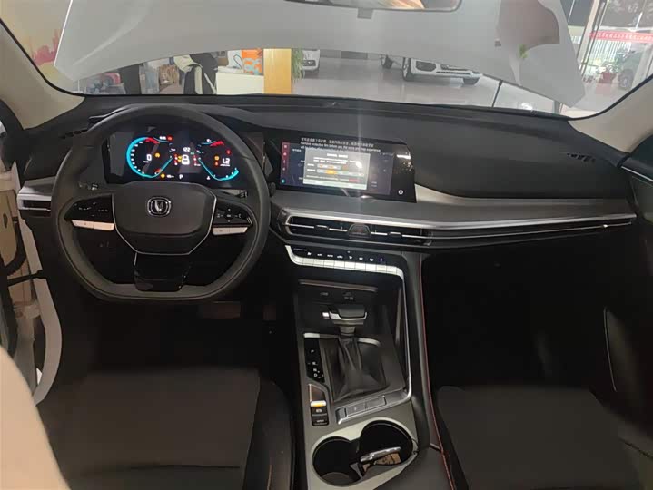 Changan CS35 Plus 2023 2023款 畅享版 1.4T DCT豪华型