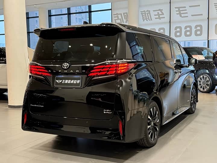 Toyota Alphard 2024 2024款 双擎 2.5L 臻享版