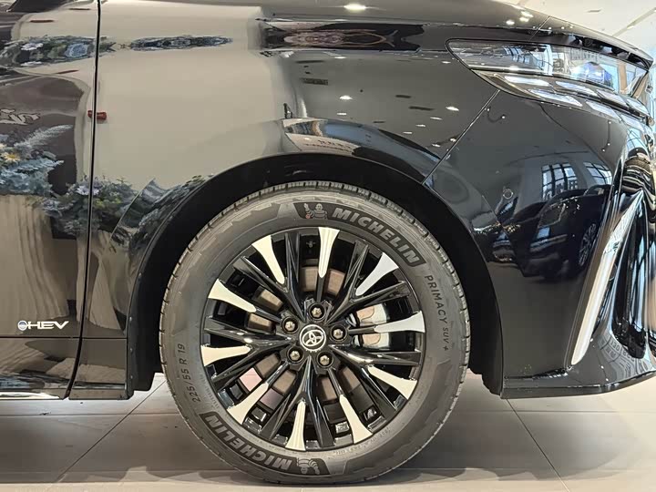 Toyota Alphard 2024 2024款 双擎 2.5L 臻享版