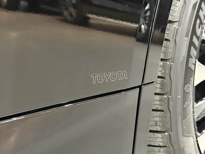 Toyota Alphard 2024 2024款 双擎 2.5L 臻享版