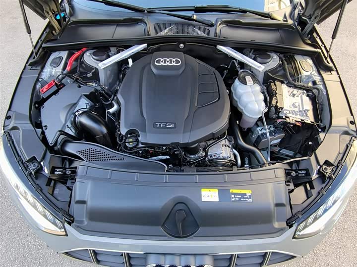 Audi A4 2021 2021款 allroad quattro 探索家