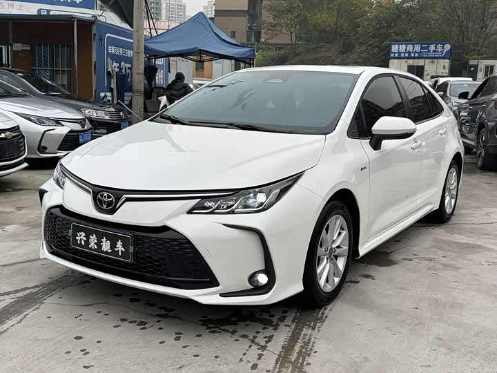 Toyota Corolla 2024 2024款 1.8L 智能电混双擎 精英版