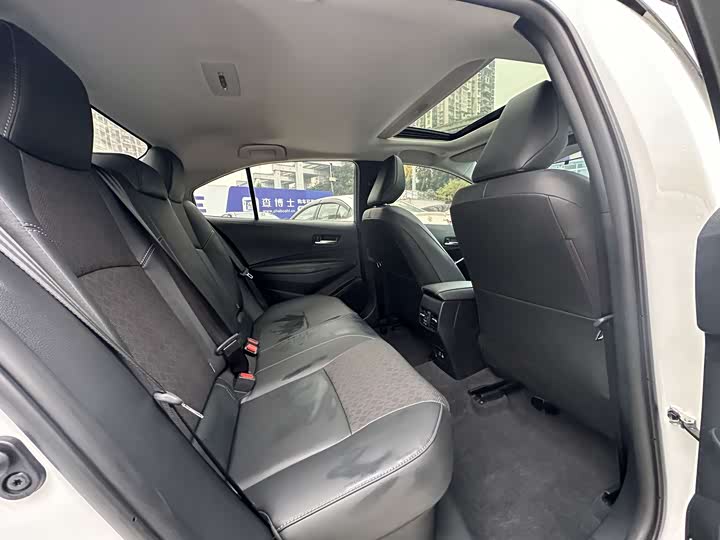 Toyota Corolla 2024 2024款 1.8L 智能电混双擎 精英版