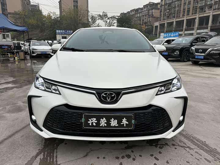 Toyota Corolla 2024 2024款 1.8L 智能电混双擎 精英版