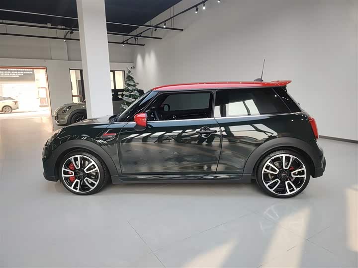 Mini Mini JCW 2022 2022款 2.0T JOHN COOPER WORKS ALL-IN