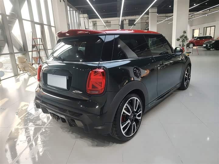 Mini Mini JCW 2022 2022款 2.0T JOHN COOPER WORKS ALL-IN