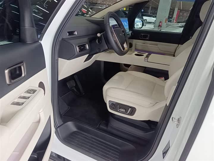 LiXiang Mega 2025 2025款 Home 家庭特别版