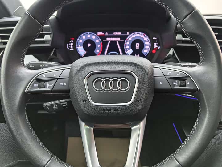 Audi A3 2025 2025款 Sportback 35TFSI 飞驰尊享型