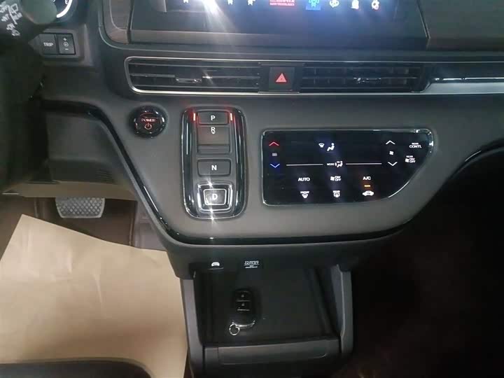 Honda Odyssey 2024 2024款 2.0L e:HEV 锐·悦享版