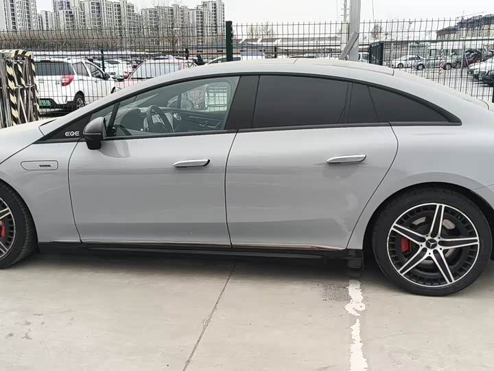 Mercedes-Benz EQE AMG 2023 2023款 AMG EQE 53 4MATIC+