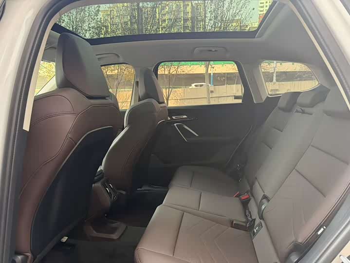 BMW X1 2024 2024款 sDrive25Li X设计套装