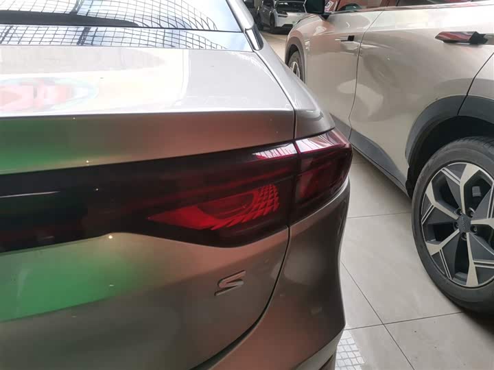 GAC Aion S 2023 2023款 魅 580 磷酸铁锂