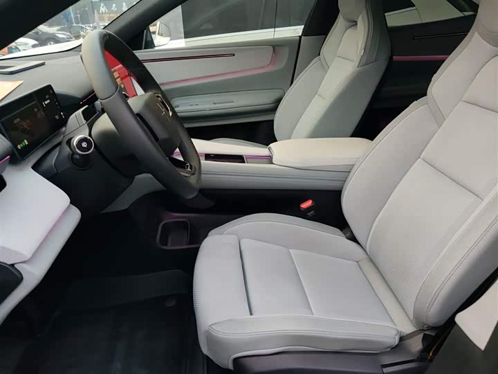 Polestar 4 2023 2023款 单电机长续航PLUS