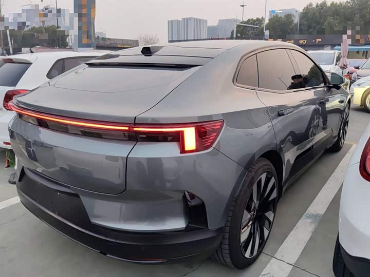 Polestar 4 2023 2023款 单电机长续航PLUS